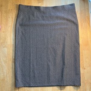 MIDI pencil skirt